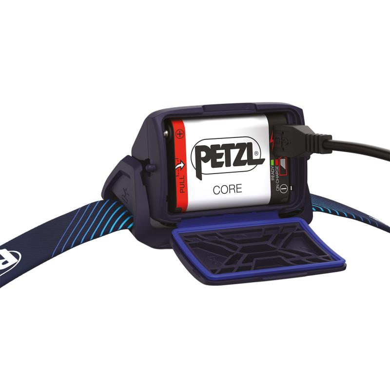 Petzl Actik Core Lampe Blau 550 Lumen